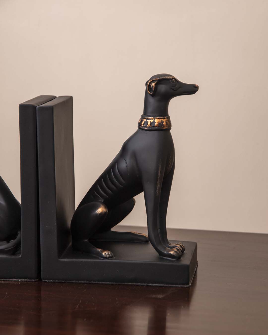Decorative Black Resin Guard Dog Bookends