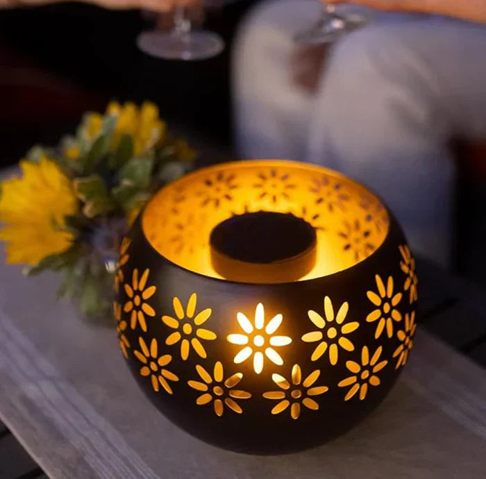 Floral Design LED Candle Lamp for Warm Ambiance