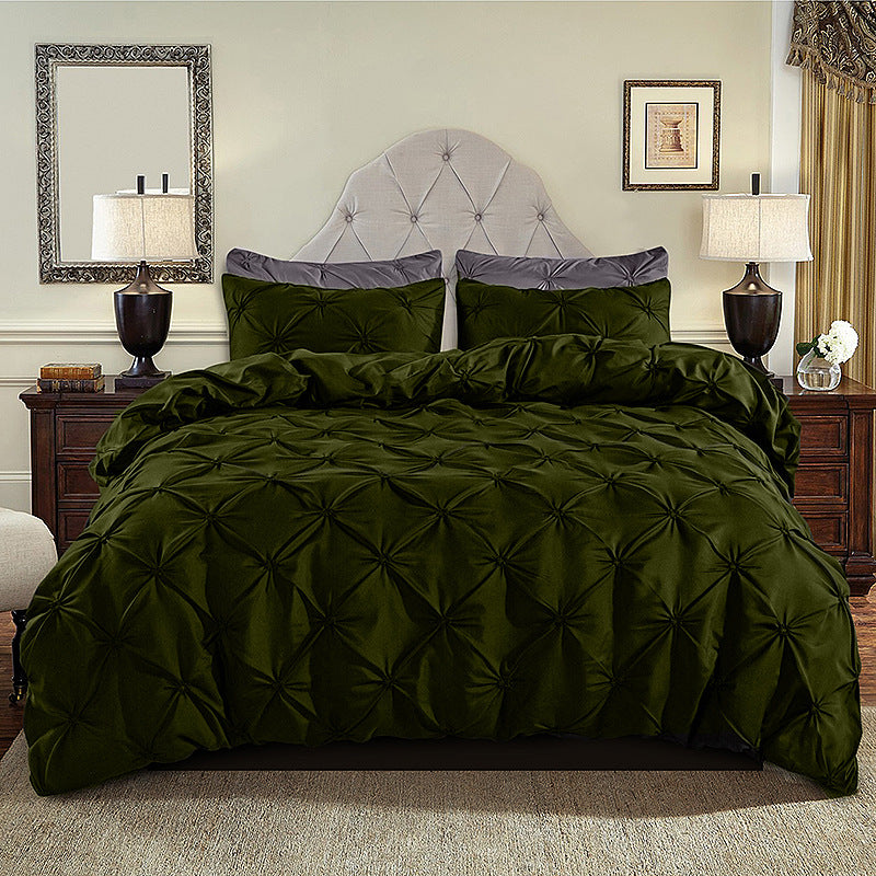 Embroidered Three-Piece Bedding Set with Pillowcases and Quilt Cover