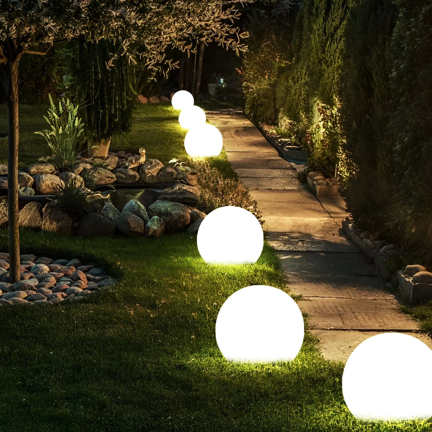 Weatherproof Color-Changing Wireless Garden Light