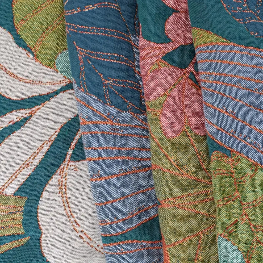 Botanical Cotton Gauze Blanket for All-Season Comfort