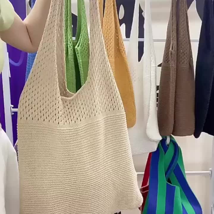 Large Capacity Crocheted Women's Beach Bag with Open Structure