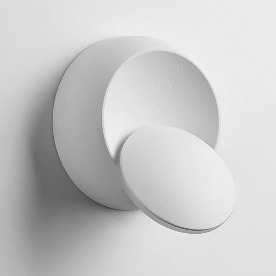 Contemporary Nordic Iron Round LED Wall Light