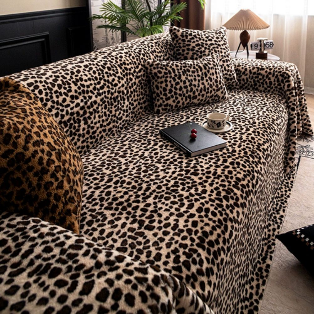 Cozy Leopard Print Plush Sofa Cover