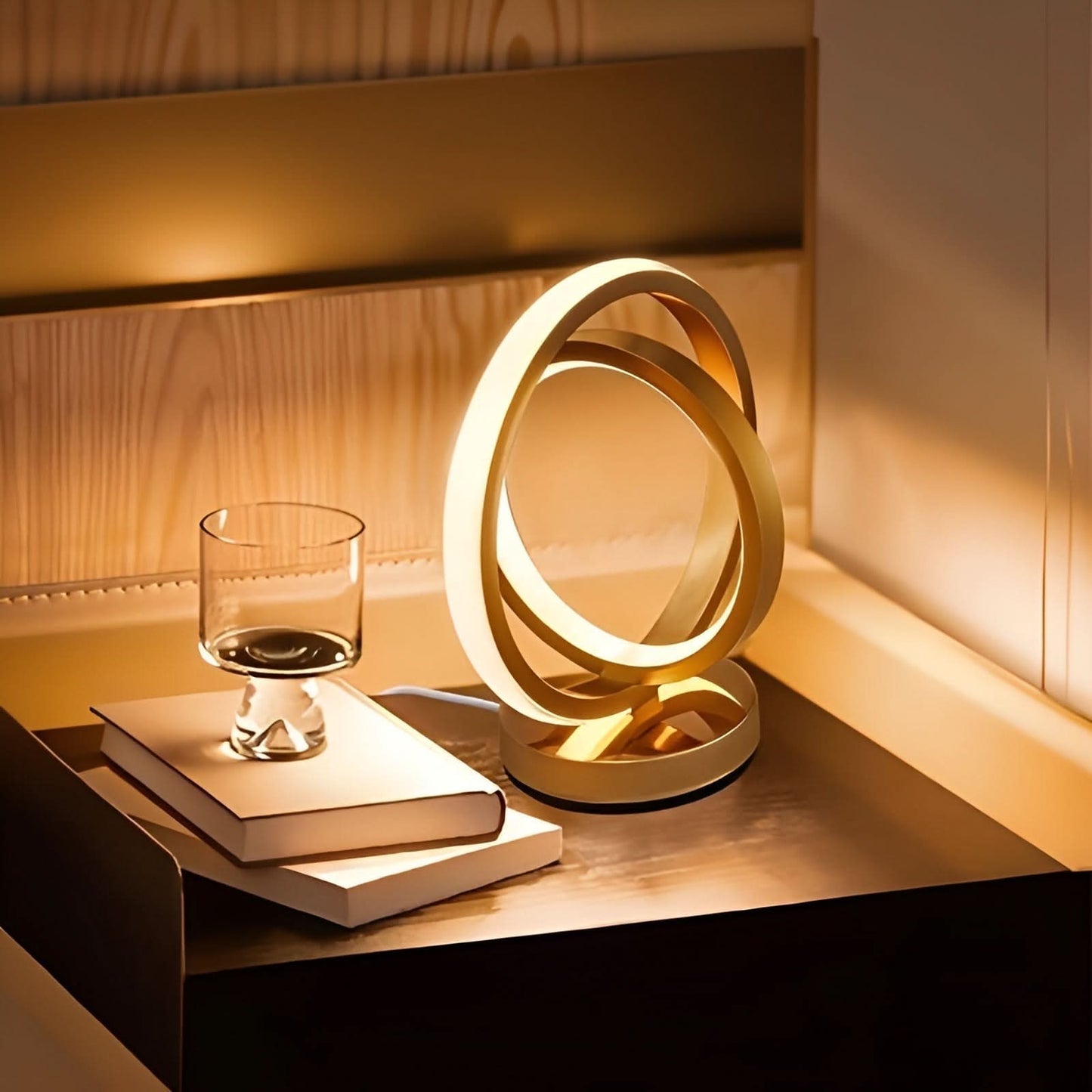 Dimmable Metal Table Lamp with USB Power