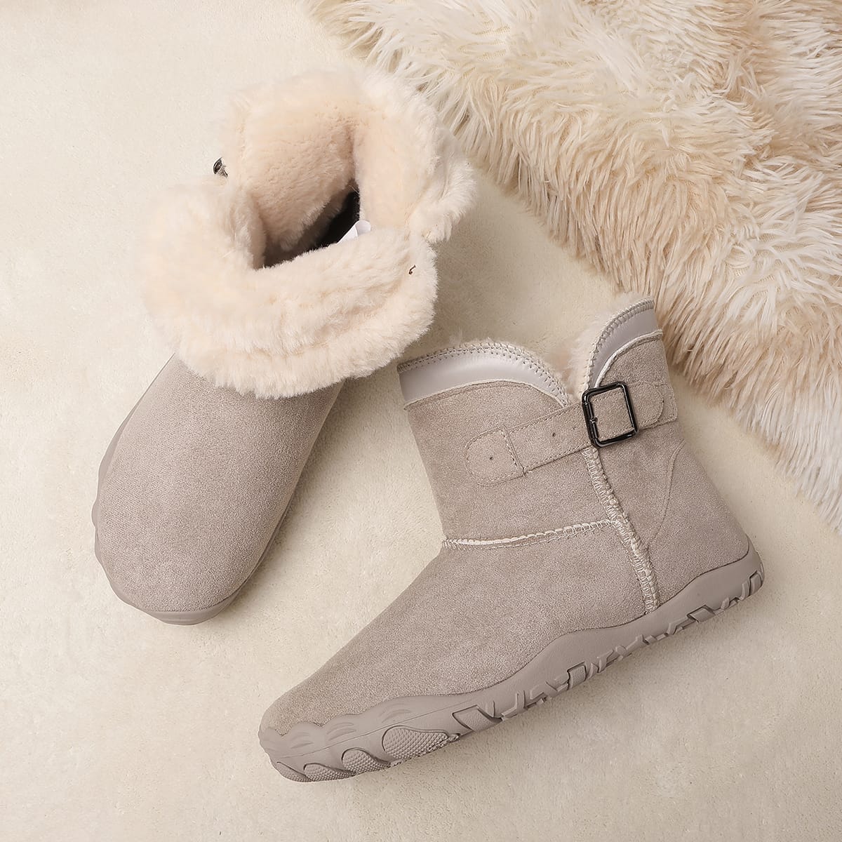 Insulated Minimalist Winter Boots