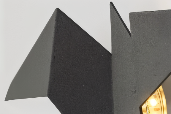 Geometric Origami Bird Wall Light - Japanese Style Metal Lamp
