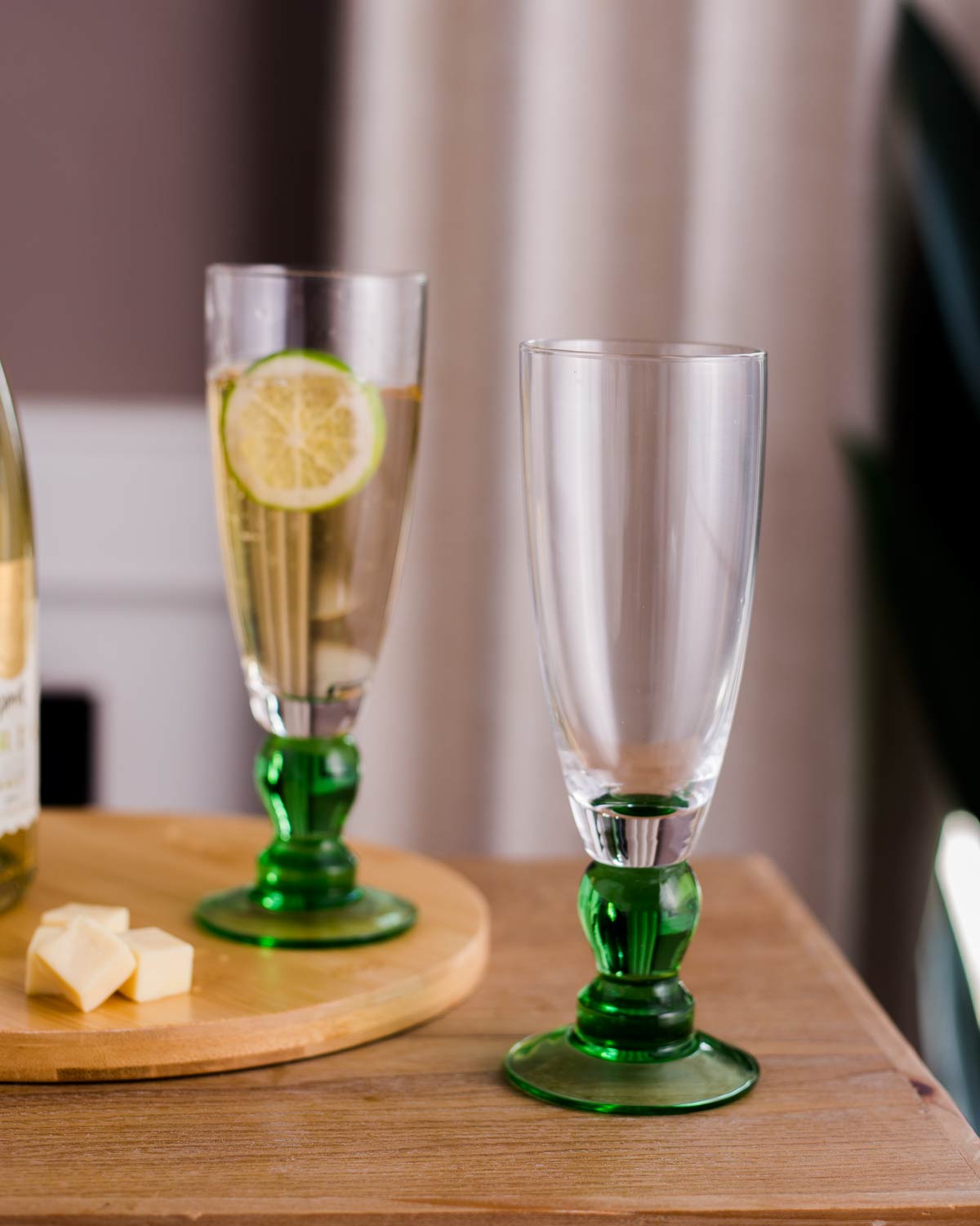 Swirl Green Glass Champagne Flutes - Set of 6