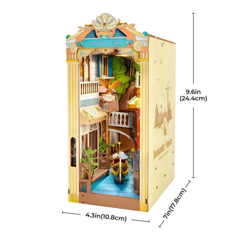 DIY Venice-Themed Building Kit with Dust Cover