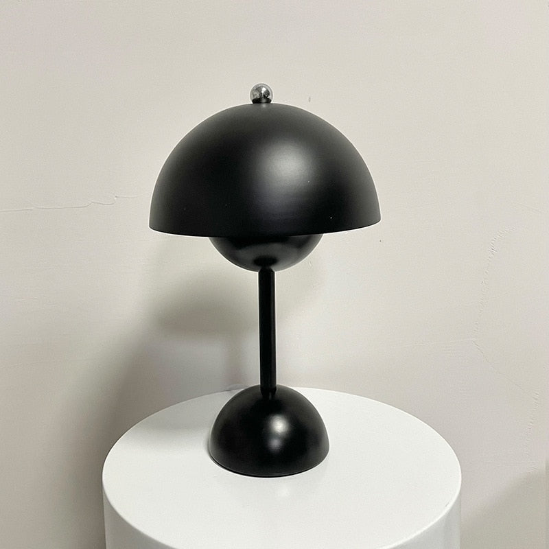 Modern Metal LED Table Lamp - Warm White Illumination