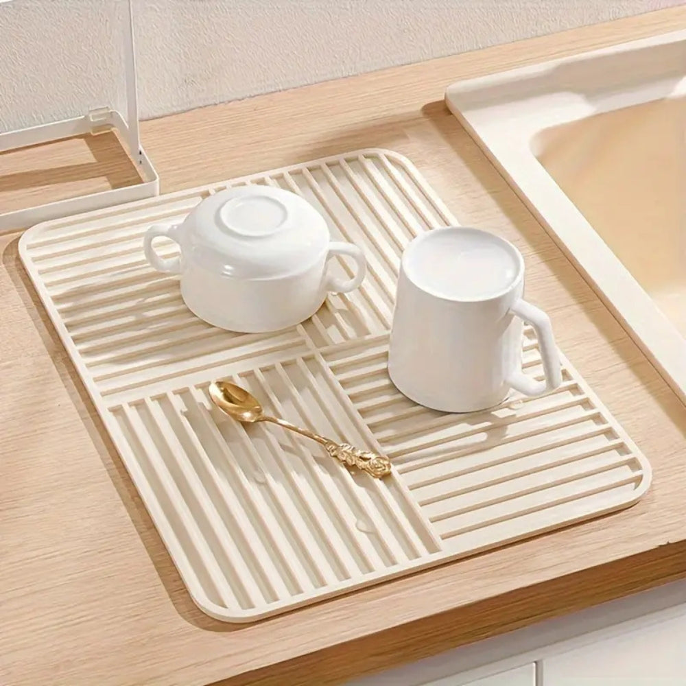 Foldable Silicone Drying Mat with Anti-Slip Design