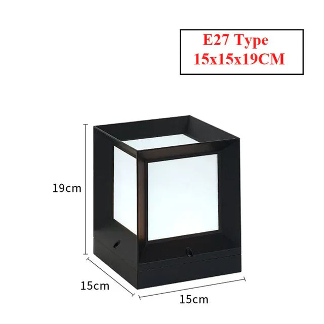 Outdoor Pillar Light for Gate Posts and Entryways, Aluminum and Glass Design