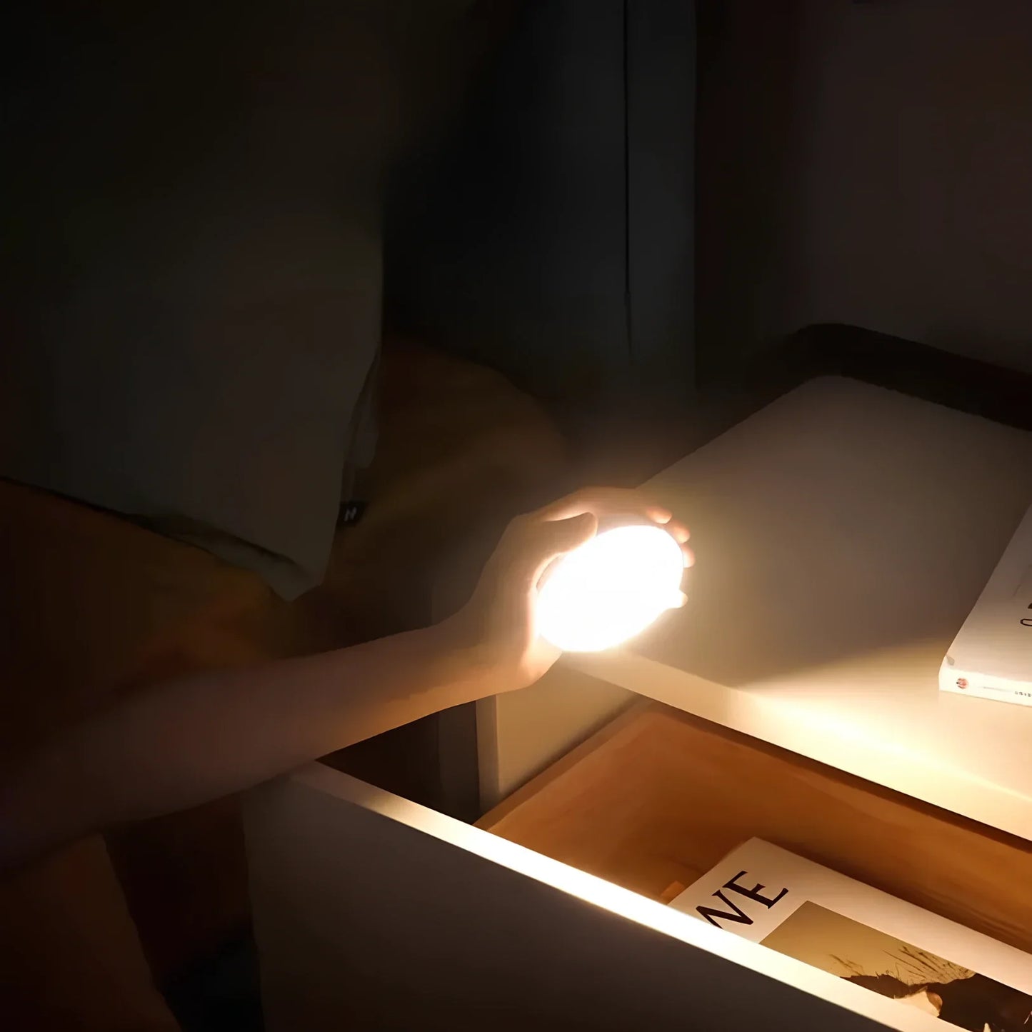 Motion Sensor LED Cabinet Light - Cordless Rechargeable Design