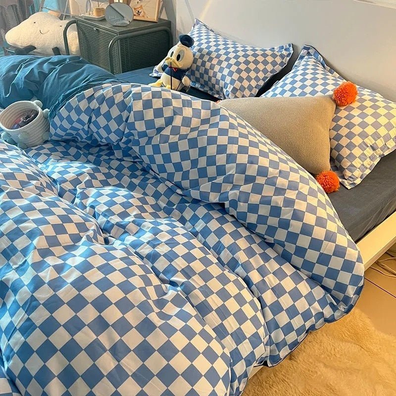 Abstract Checkered Single Bed Linen Set in Polyester