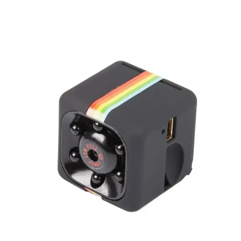 Compact HD Indoor Camera with Audio for Creative Recording
