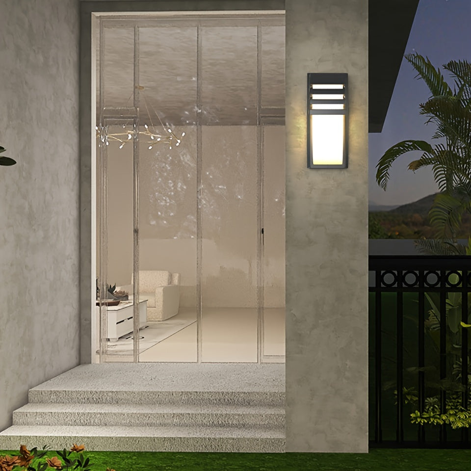 Waterproof LED Outdoor Wall Light for Garden and Porch