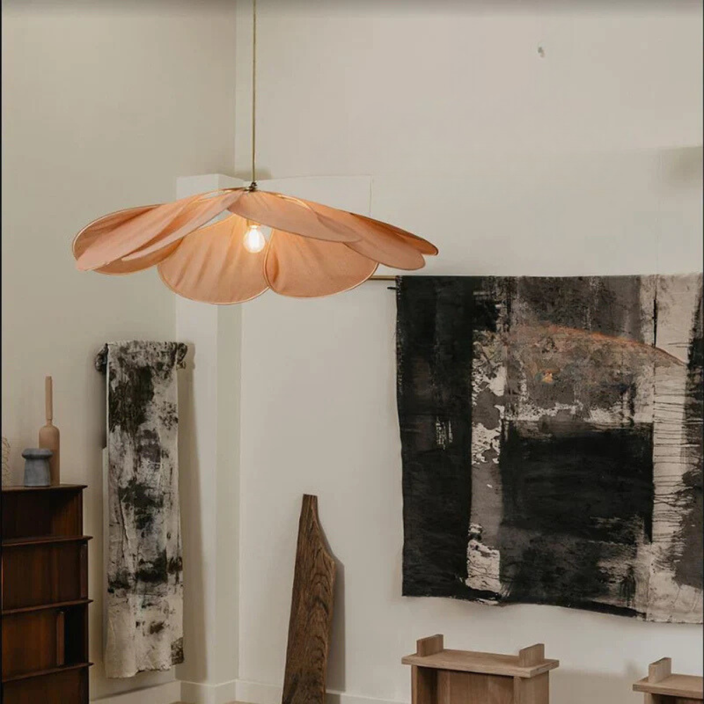 Flower Petal Table Lamp for Modern Home Decor