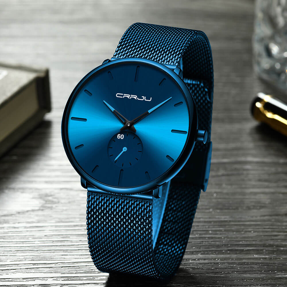 Luxurious Men's Quartz Wristwatch for Style and Precision