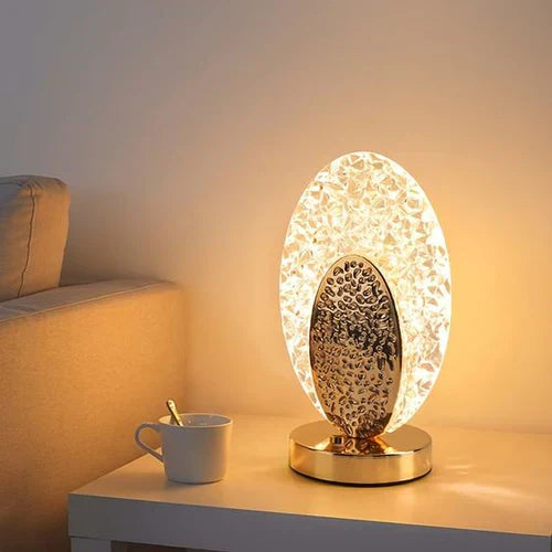 Elegant Peacock Table Lamp with Adjustable Brightness