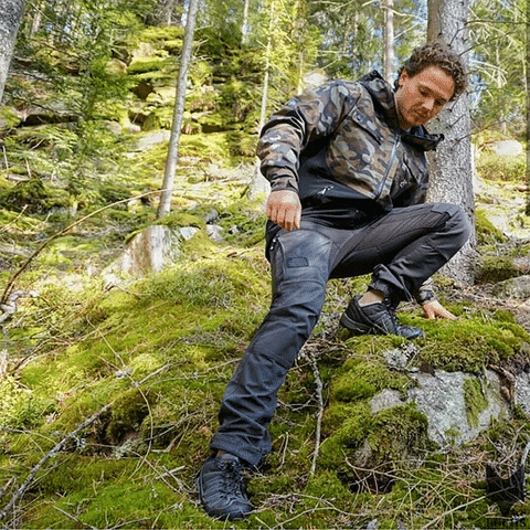 Durable Tactical Cargo Pants with Flexible Fit
