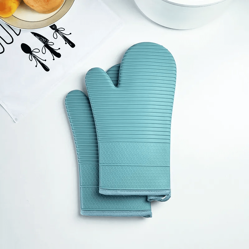 Non-Slip Heat-Resistant Silicone Oven Gloves