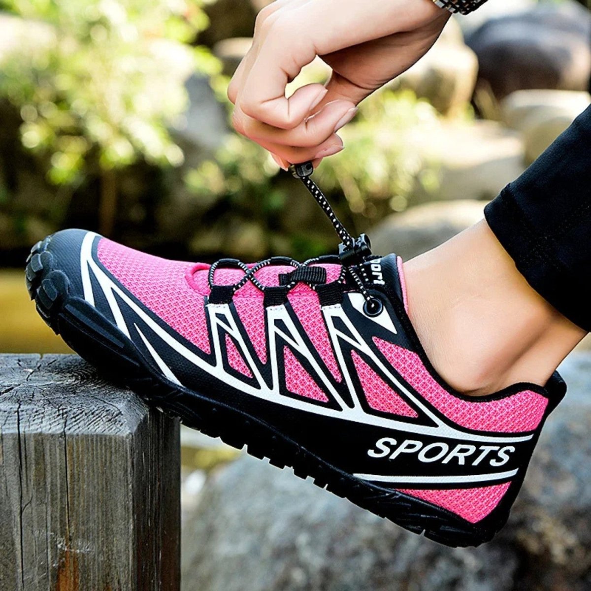 Lightweight Ergonomic Cycling Shoes with Non-Slip Sole