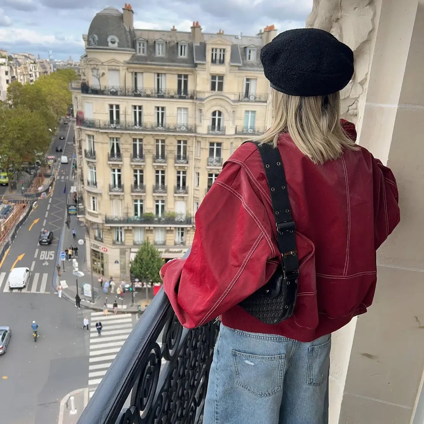 Oversized Minimalist Women's Jacket for Effortless Style