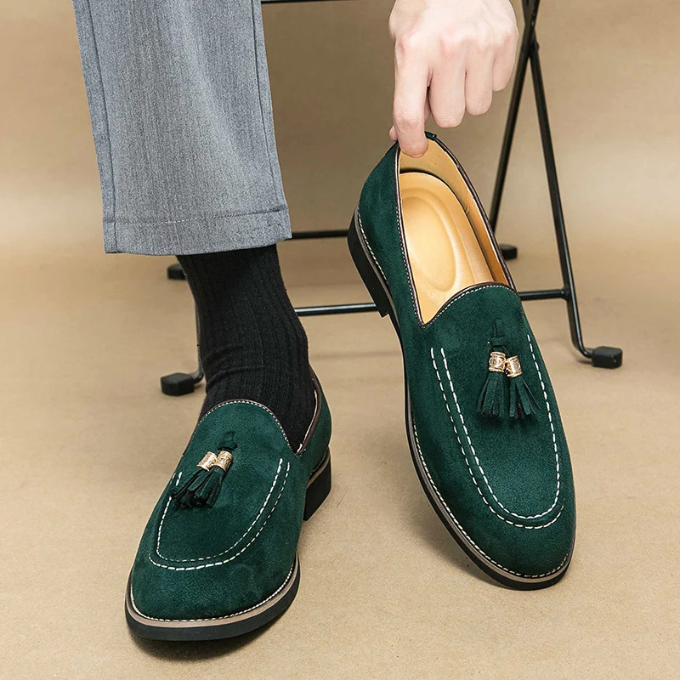 Men's Luxurious Velvet Tassel Loafers with Anti-Slip Sole