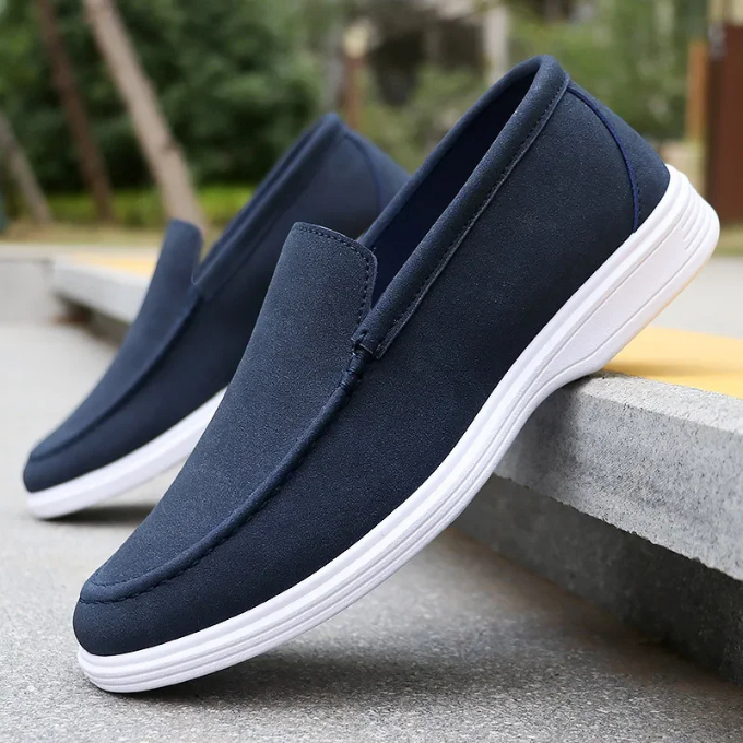 Men's Premium Cushioned Loafers in Modern Low-Cut Design