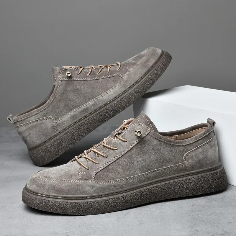 Men's Low-Top Sneakers with Cushioned Comfort and Grippy Sole