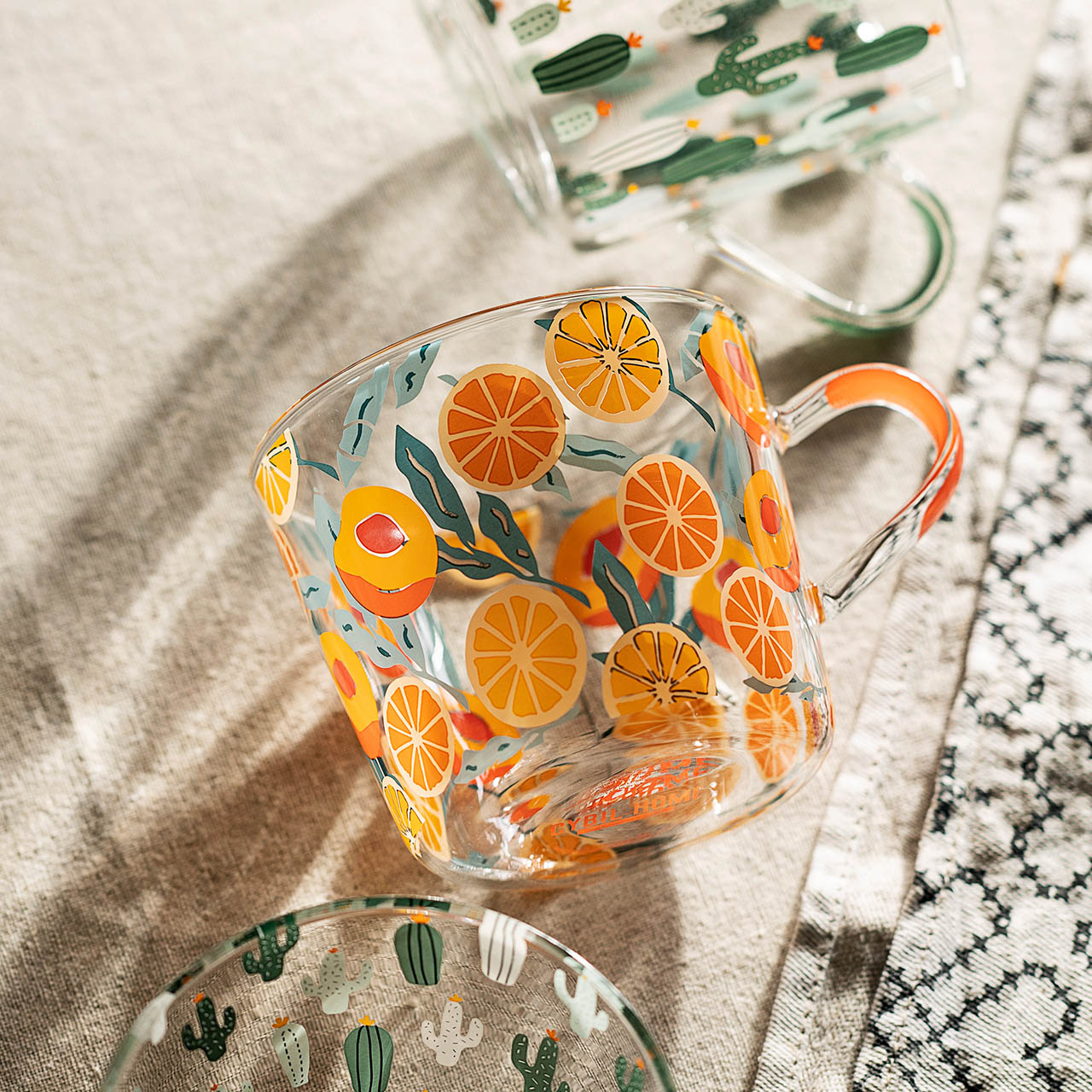 Glass Measuring Cup with Peach or Cactus Design