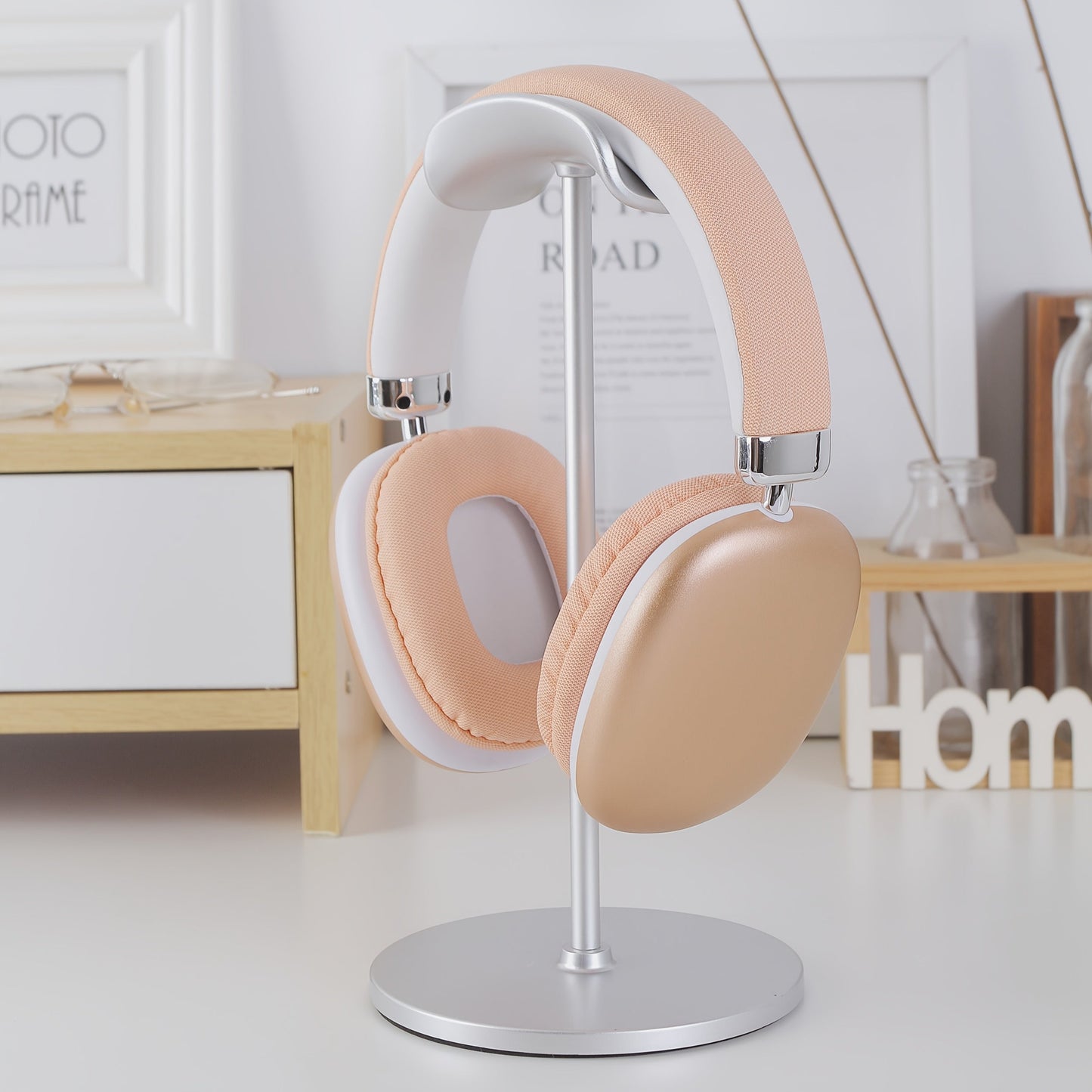 Wireless Over-Ear Headphones with Sound Isolation and Comfort Cushions