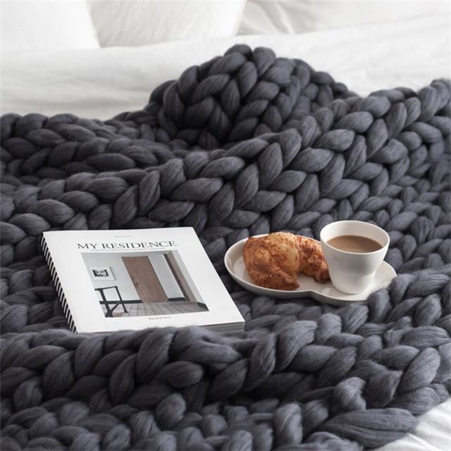 Chunky Knit Throw Blanket in 6 Colors
