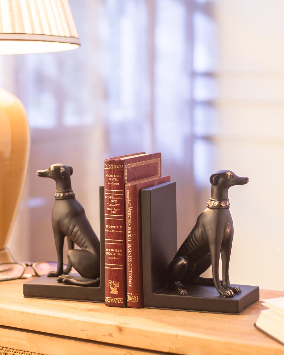 Decorative Black Resin Guard Dog Bookends
