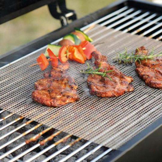 Reusable Non-Stick BBQ Grill Mat for Easy Cooking and Cleaning