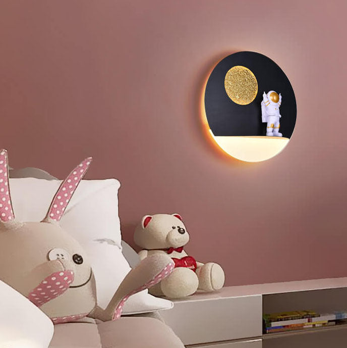 Contemporary Round Astronaut LED Wall Light in Iron and Resin