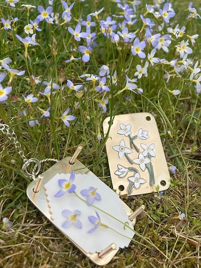 Mini Flower Press with Brass and Silver Details - Portable Botanical Keepsake Maker
