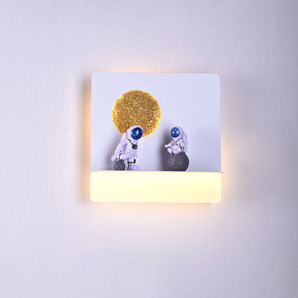 Contemporary Round Astronaut LED Wall Light in Iron and Resin