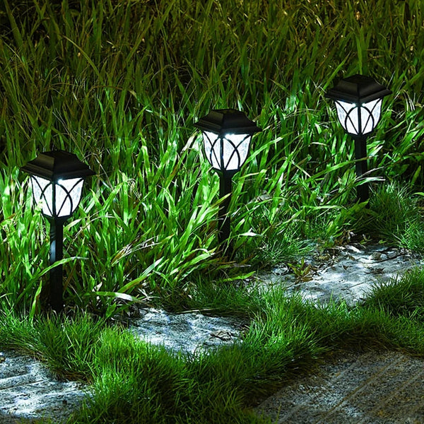 Solar-Powered Classic Lantern Garden Lights