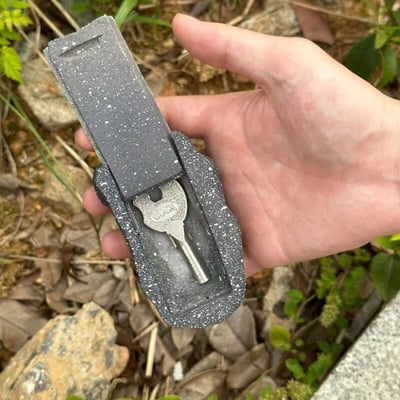 Discreet Key Hiding Stone Replica