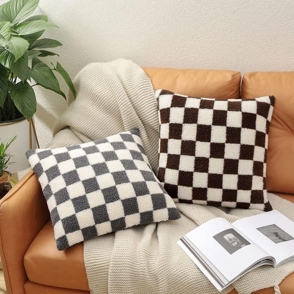 Checkered Faux Fur Cushion Cover