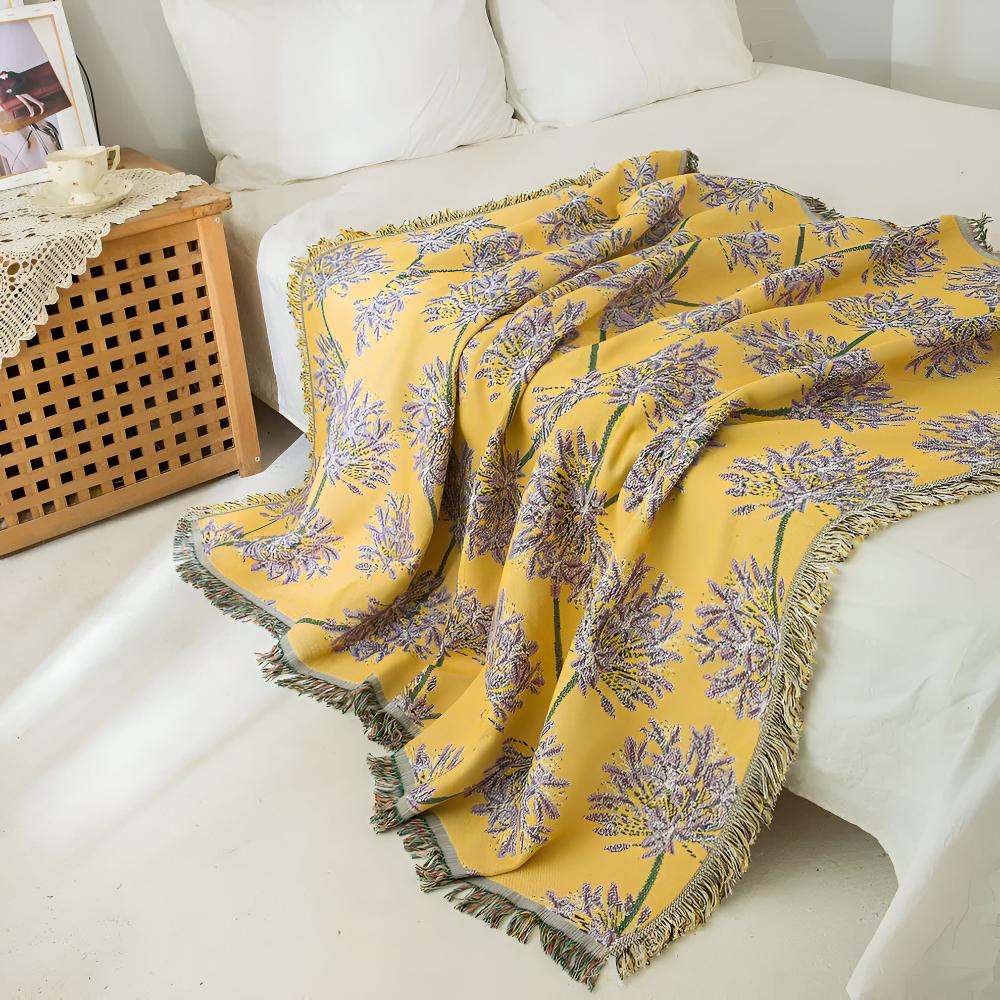 Tassel Microfiber Blanket for Cozy Decor