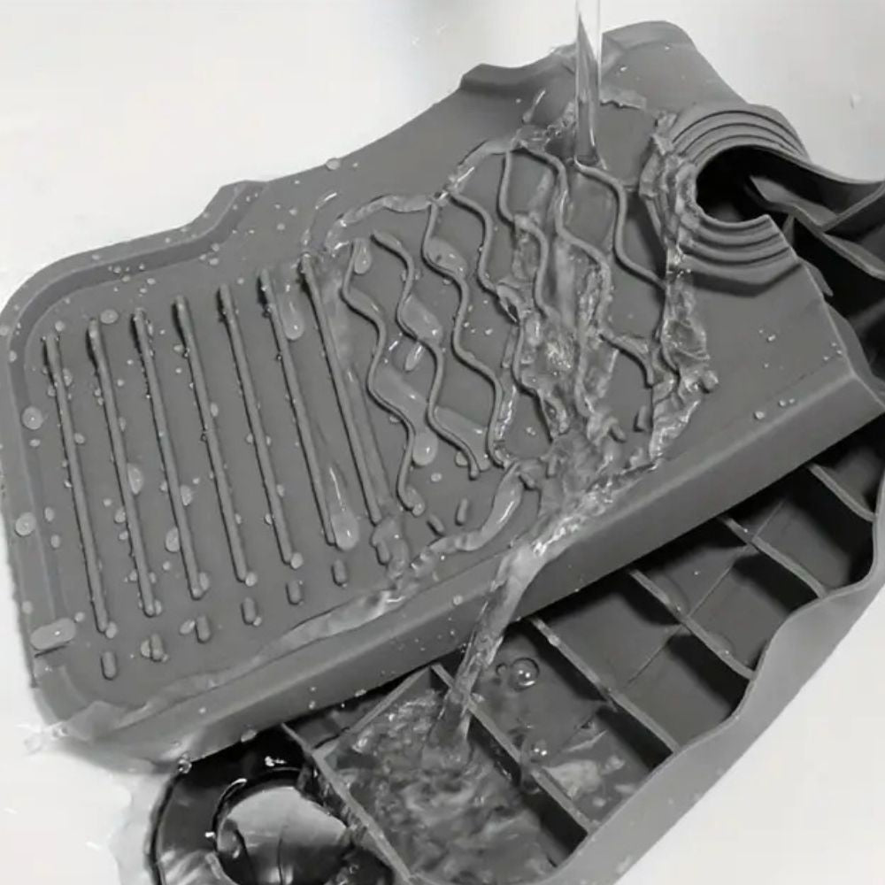 Rubber Faucet Sink Mat with Draining Slope and Foldable Edges
