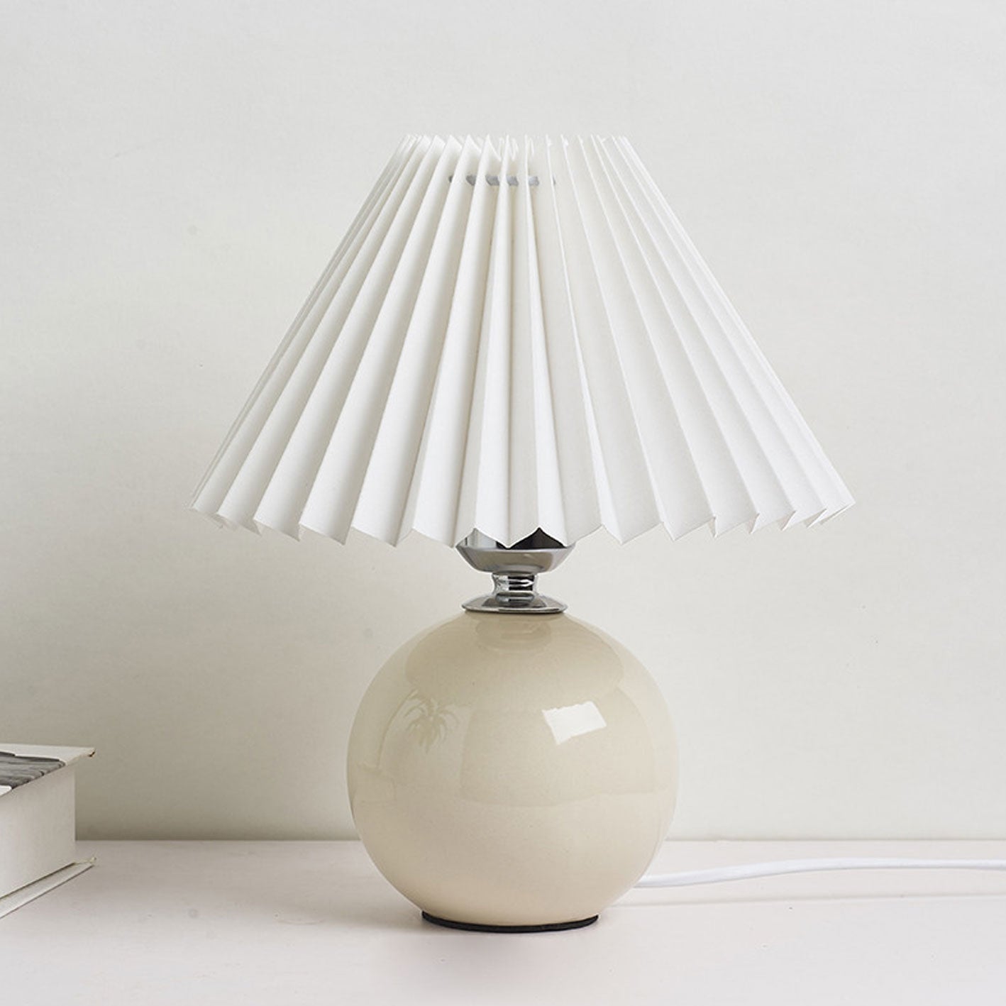 Ceramic Pleated Modern Table Lamp in Multiple Colors