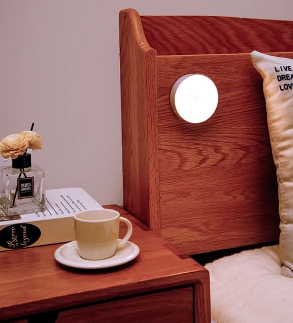 Wireless Motion Sensor LED Night Light with Automatic On/Off