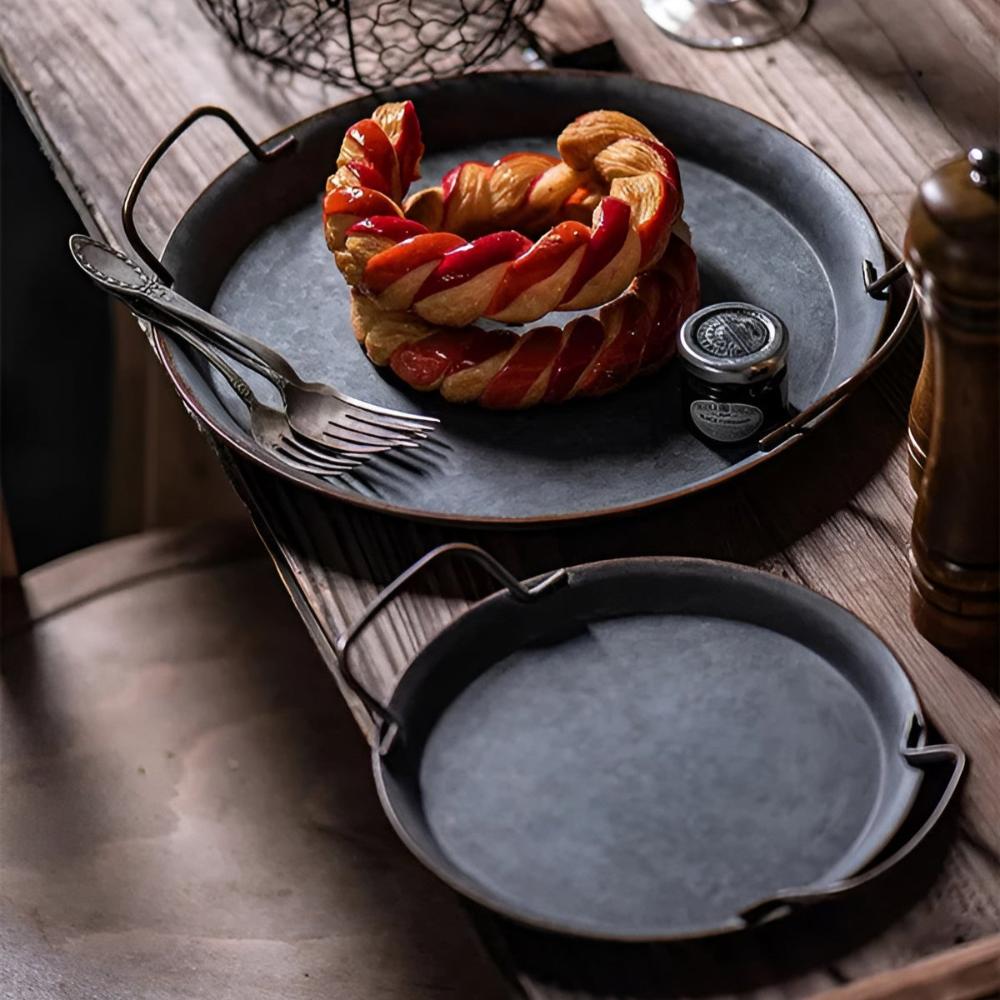 Retro Round Distressed Iron Serving Trays
