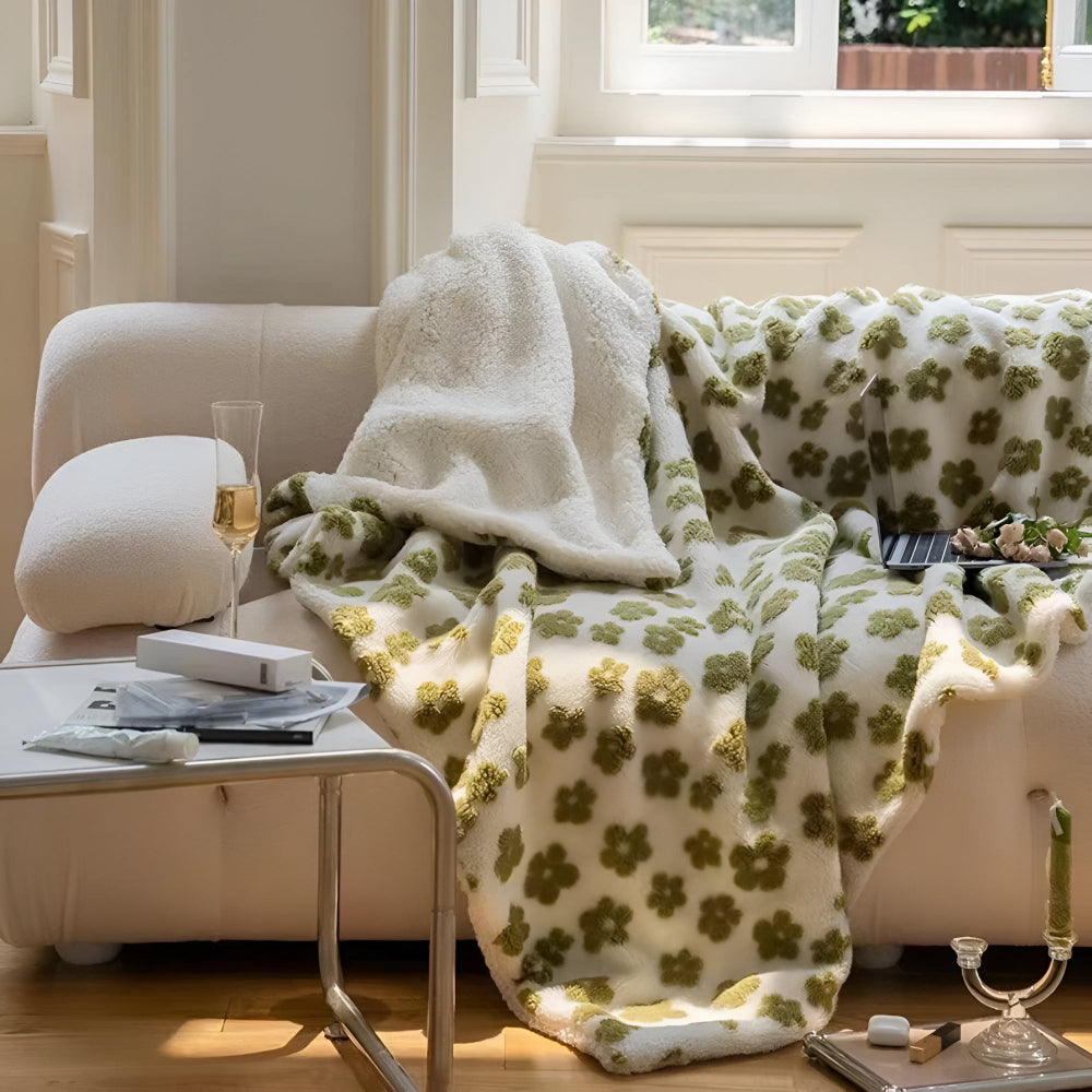 Wildflower Pattern Microfibre Throw Blanket