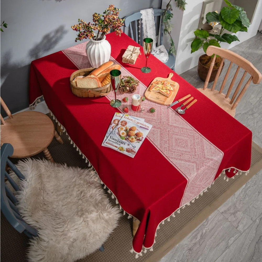 Geometric Jacquard Tablecloth with Tassel Fringe