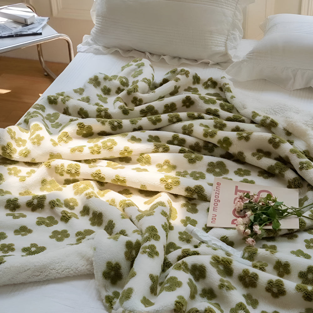 Wildflower Pattern Microfibre Throw Blanket