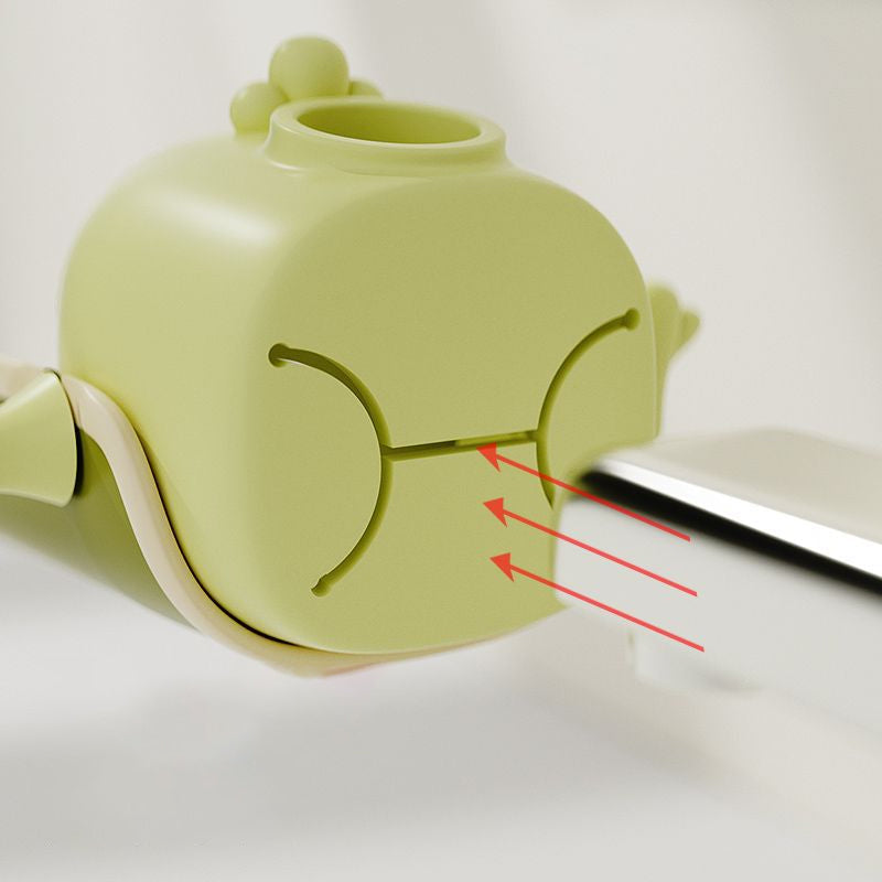 Cartoon Animal Baby Faucet Extender in Silicone